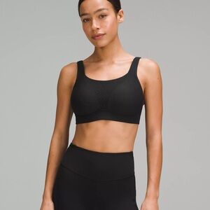 lululemon Run Times Bra
High Support